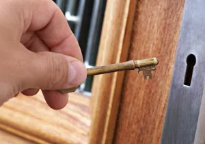 Super Locksmith Service Fort Myers, FL 239-443-5093 - change-locks-service