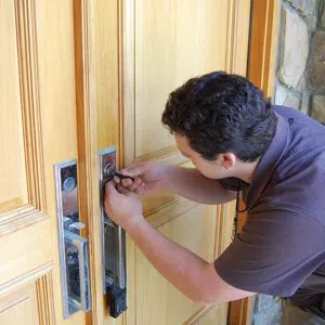 Super Locksmith Service Fort Myers, FL 239-443-5093 - house-locksmith